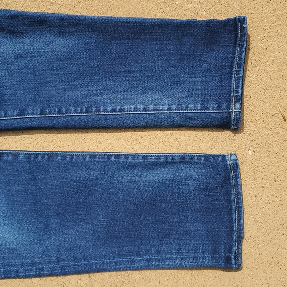 American Eagle Extreme Flex Slim Medium Wash Jeans Size 26 X 28. - Picture 7 of 11
